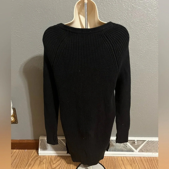 Victoria’s Secret Knit Sweater XS - Picture 3 of 4